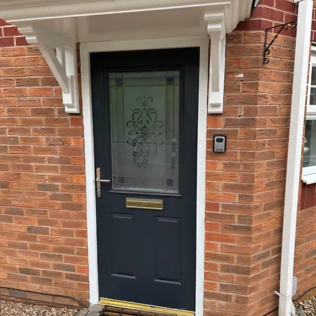 Harmony House 3 Bedroom New Build For Families, Contractors, Black Country Museum Sleeps 6 Tipton Exterior photo
